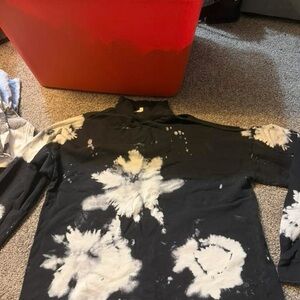 Monochrome Tie-Dye Long Sleeve Top